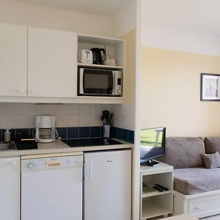 - Terrasse, Wifi Fibre & Piscine, A 200 M De La - D012 Apartment *