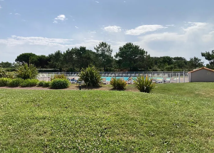 - Terrasse, Wifi Fibre & Piscine, A 200 M De La - D012 * Les Sables-dʼOlonne