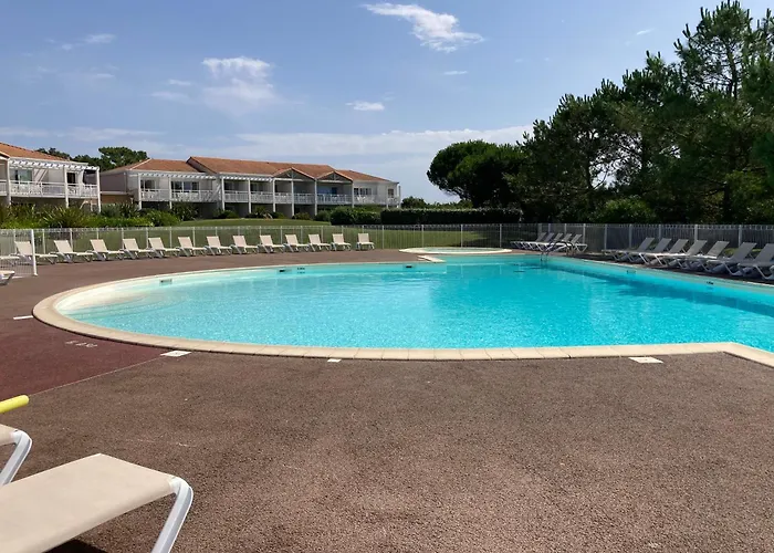- Terrasse, Wifi Fibre & Piscine, A 200 M De La - D012 *