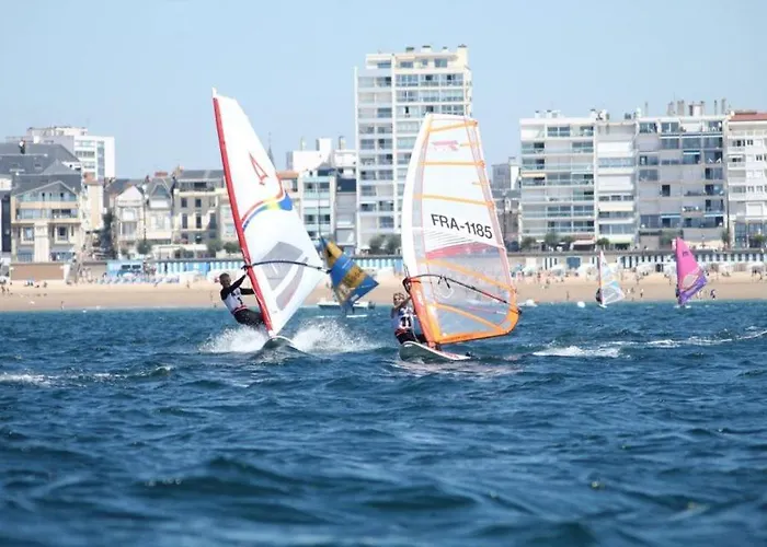 - Terrasse, Wifi Fibre & Piscine, A 200 M De La - D012 *