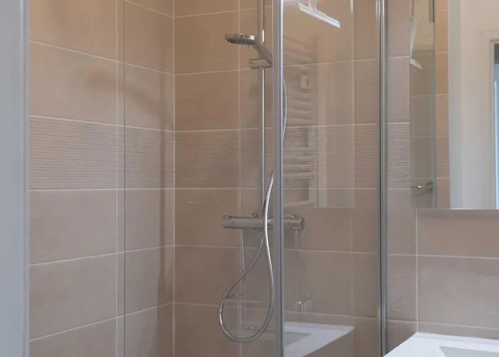 - Terrasse, Wifi Fibre & Piscine, A 200 M De La - D012 *